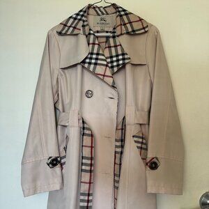 Burberry Women's Trench Coat - Size-Large